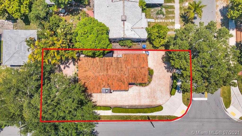 Small Image of 2500 SOUTH WEST 20TH ST, Miami Number 2