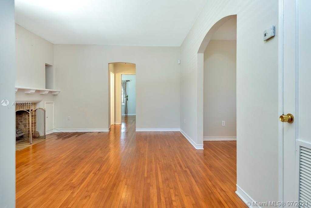 Small Image of 2500 SOUTH WEST 20TH ST, Miami Number 8