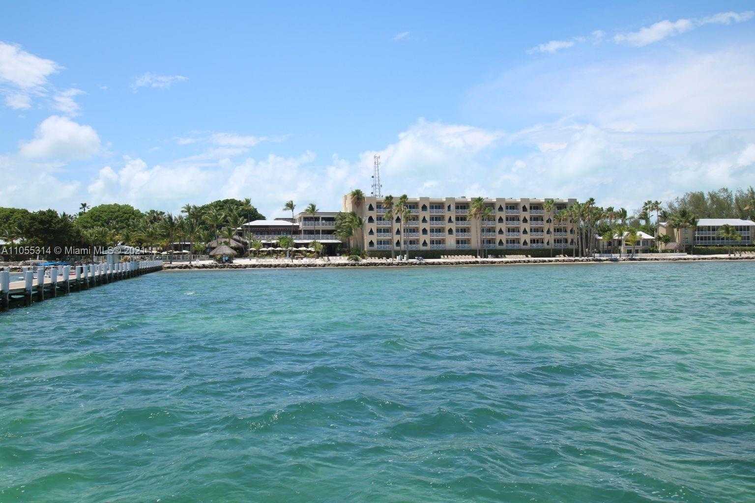 Small Image of 81801 OVERSEAS HWY, Islamorada Number 5