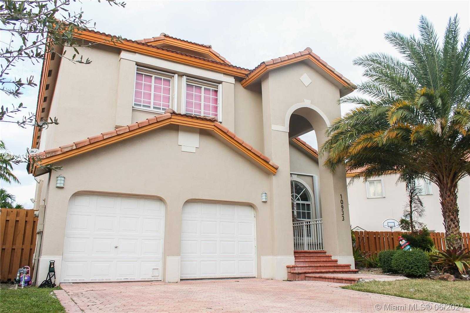 Small Image of 10933 NORTH WEST 59TH ST, Doral Number 11