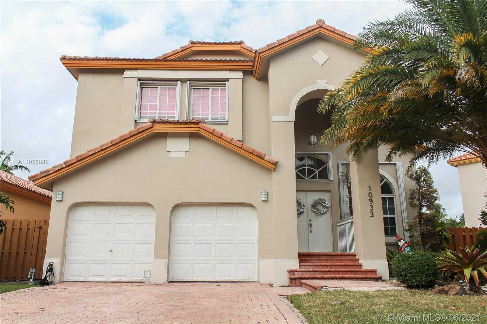 Small Image of 10933 NORTH WEST 59TH ST, Doral Number 13