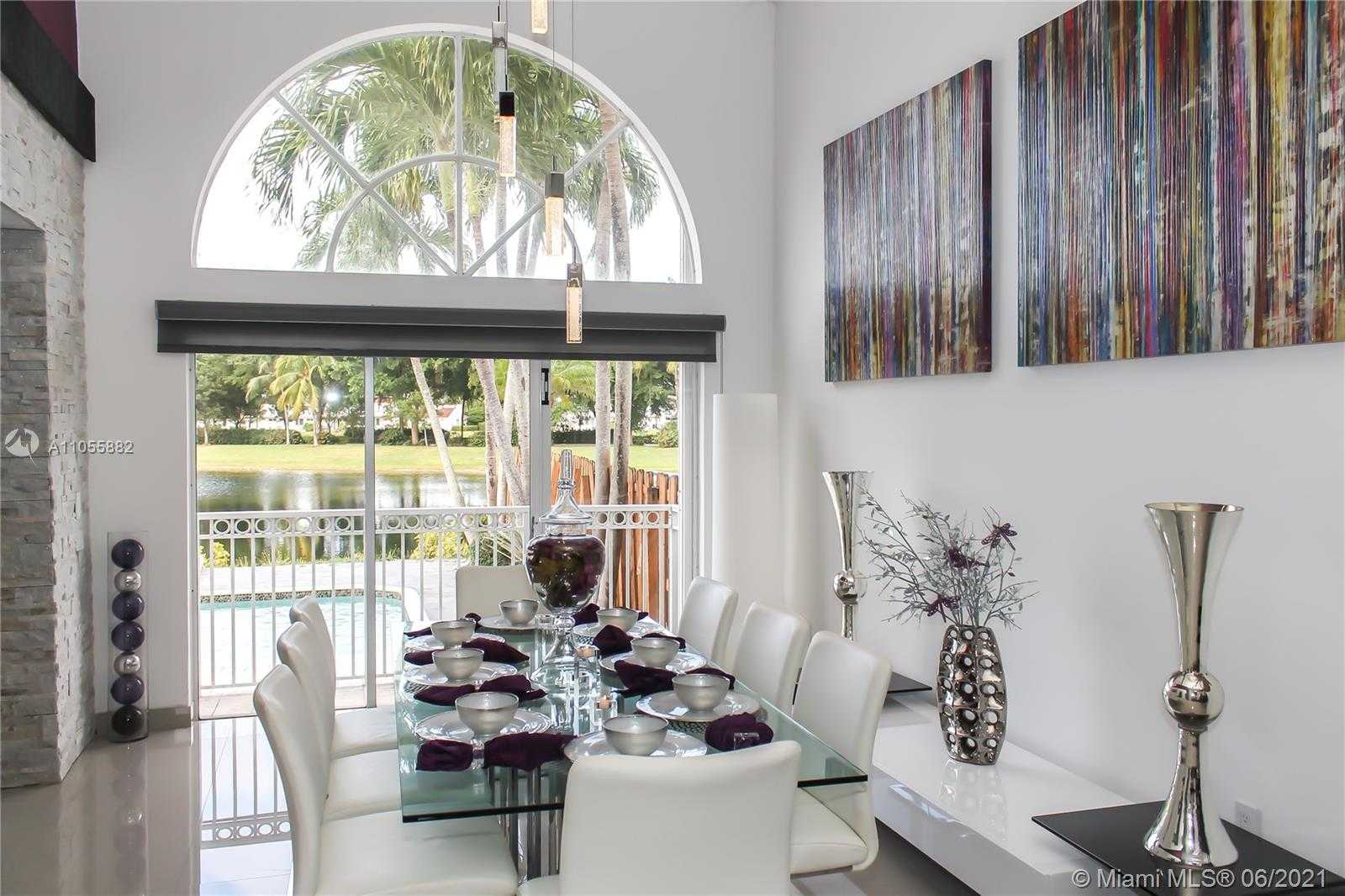 Small Image of 10933 NORTH WEST 59TH ST, Doral Number 3