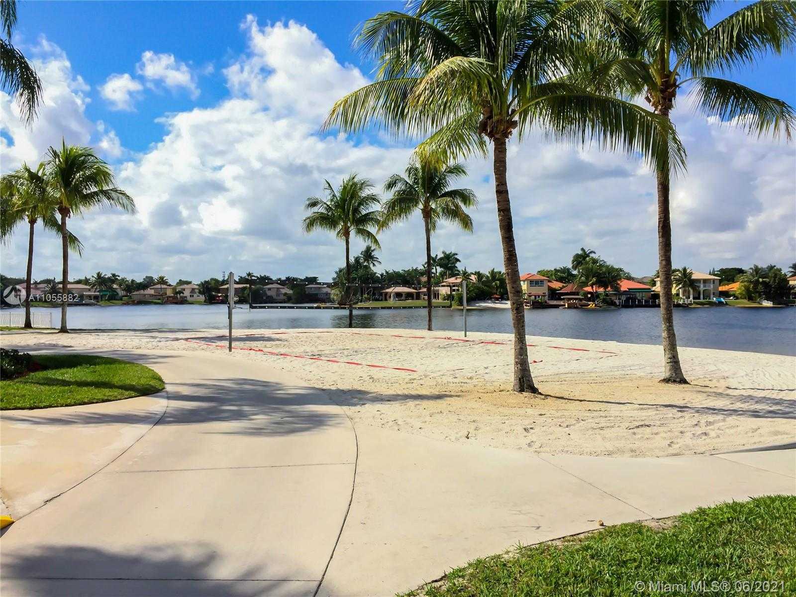 Small Image of 10933 NORTH WEST 59TH ST, Doral Number 48