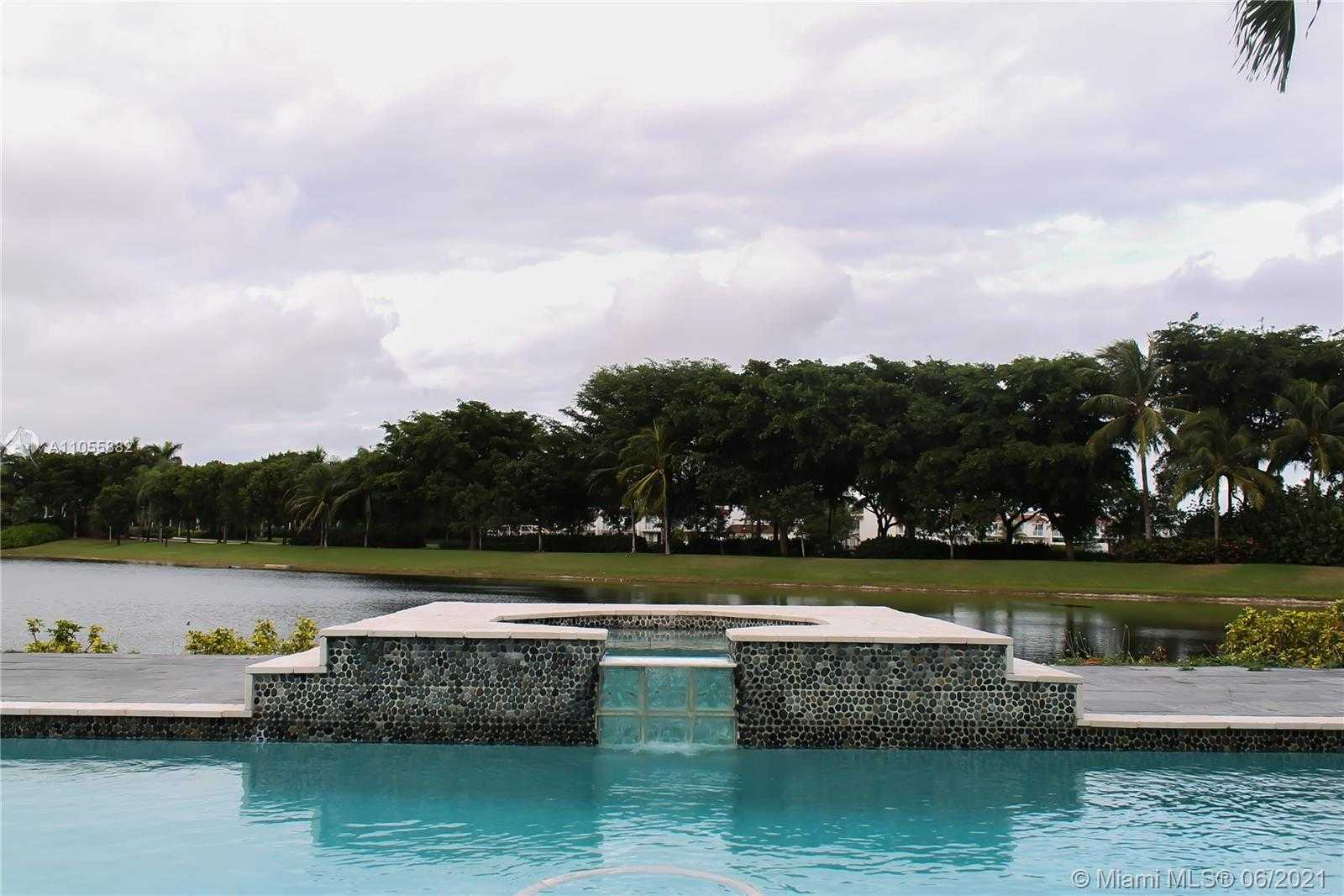 Small Image of 10933 NORTH WEST 59TH ST, Doral Number 8
