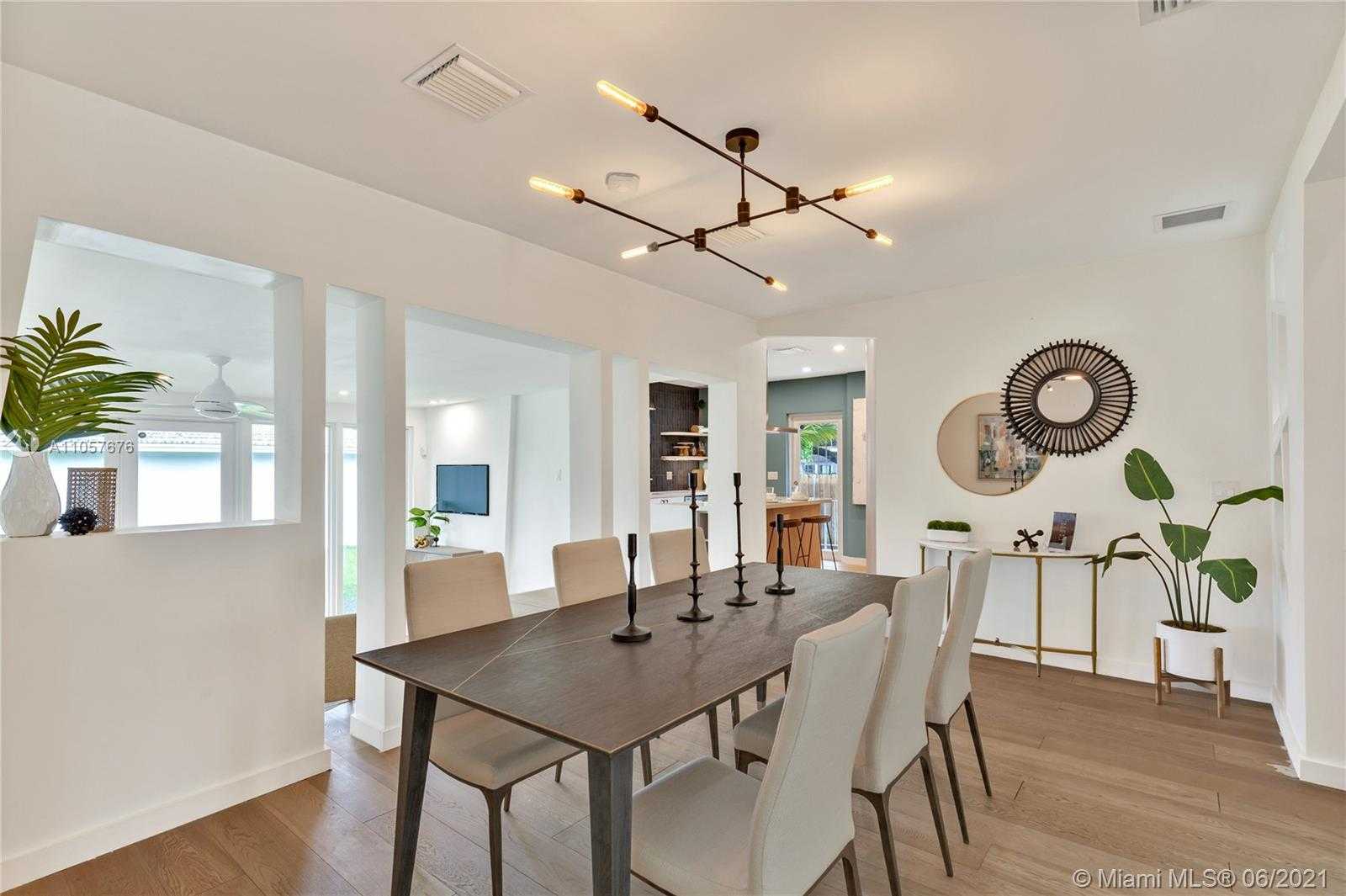 Small Image of 42 NORTH EAST 96TH ST, Miami Shores Number 11
