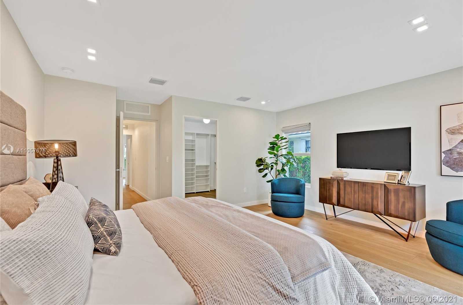 Small Image of 42 NORTH EAST 96TH ST, Miami Shores Number 24