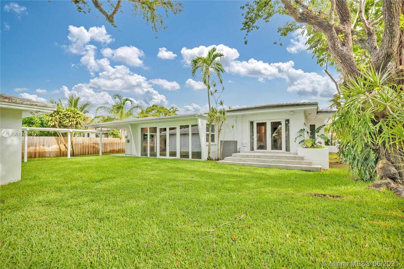 Small Image of 42 NORTH EAST 96TH ST, Miami Shores Number 30