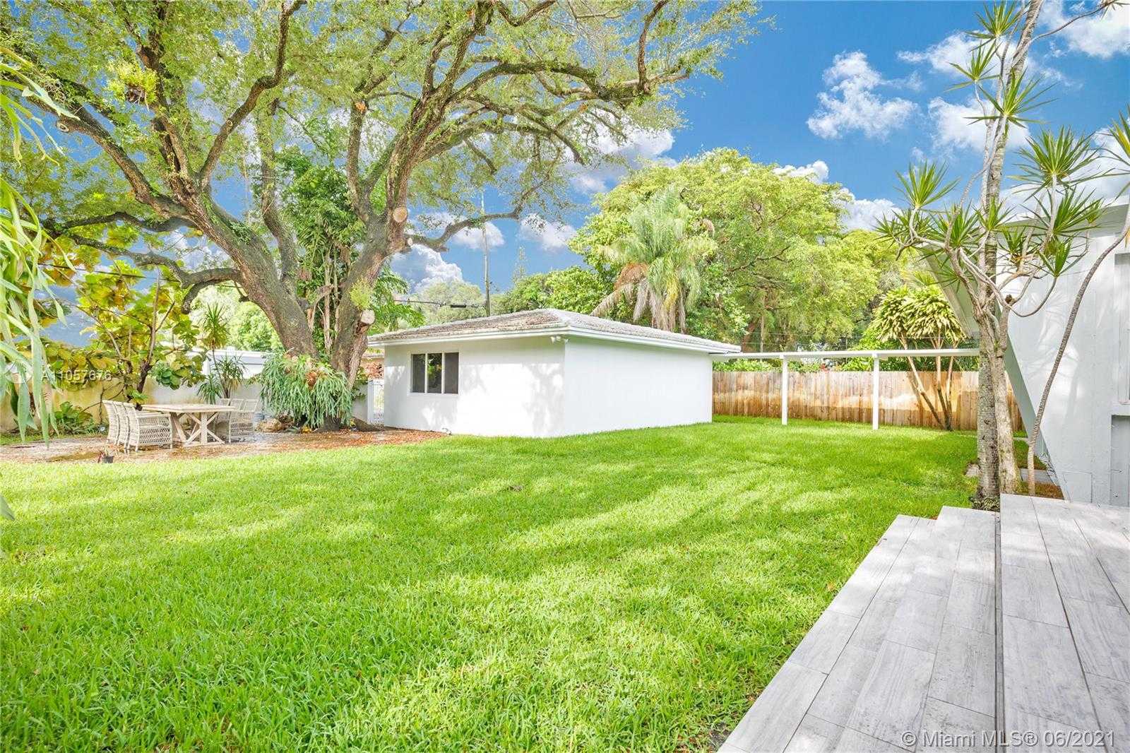 Small Image of 42 NORTH EAST 96TH ST, Miami Shores Number 31