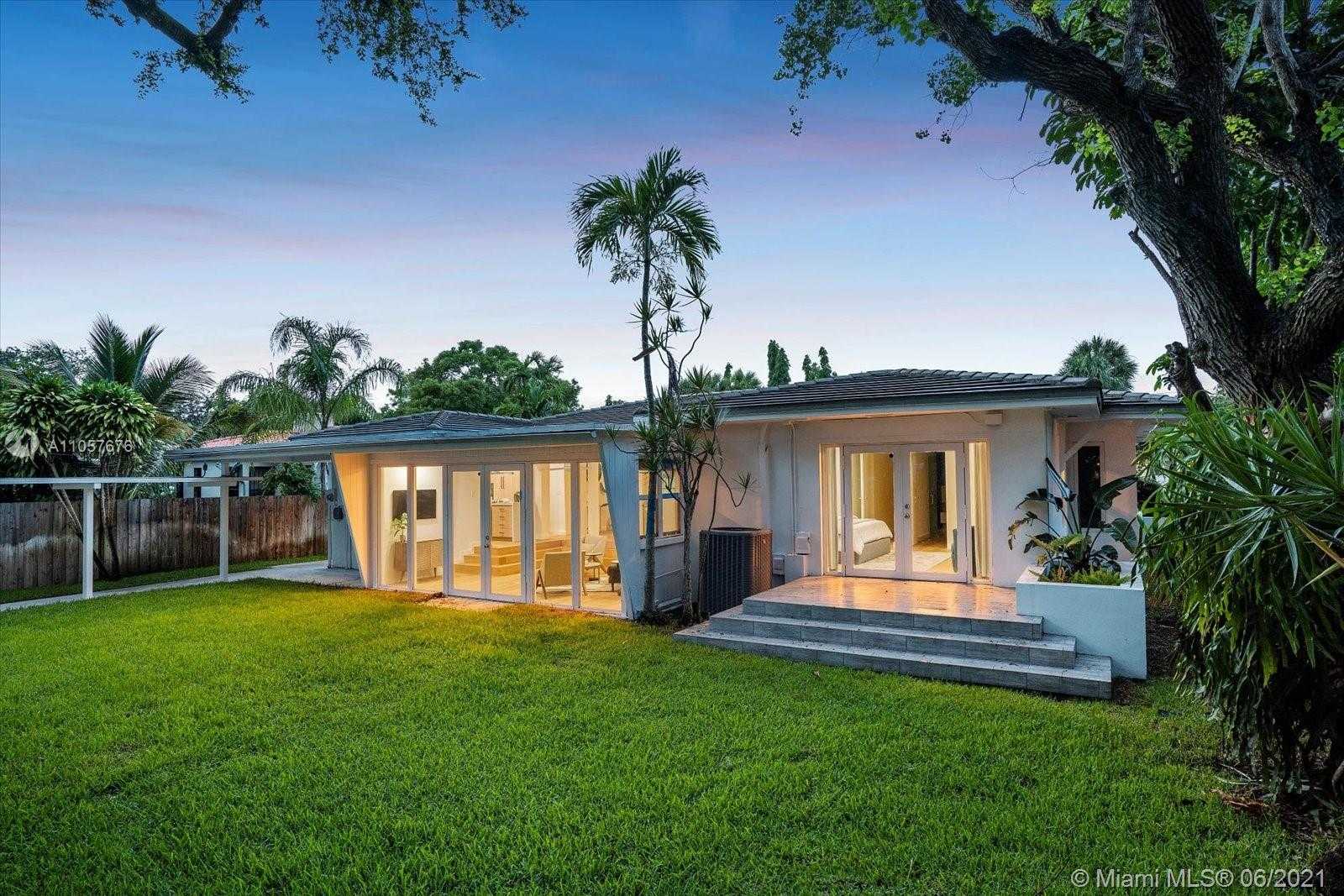 Small Image of 42 NORTH EAST 96TH ST, Miami Shores Number 39