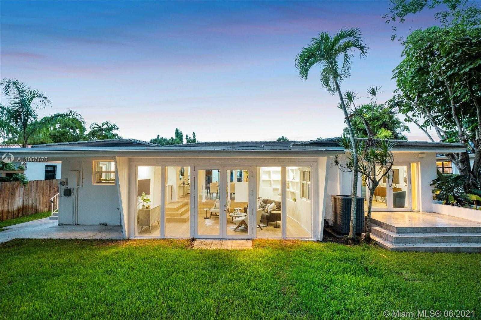 Small Image of 42 NORTH EAST 96TH ST, Miami Shores Number 40