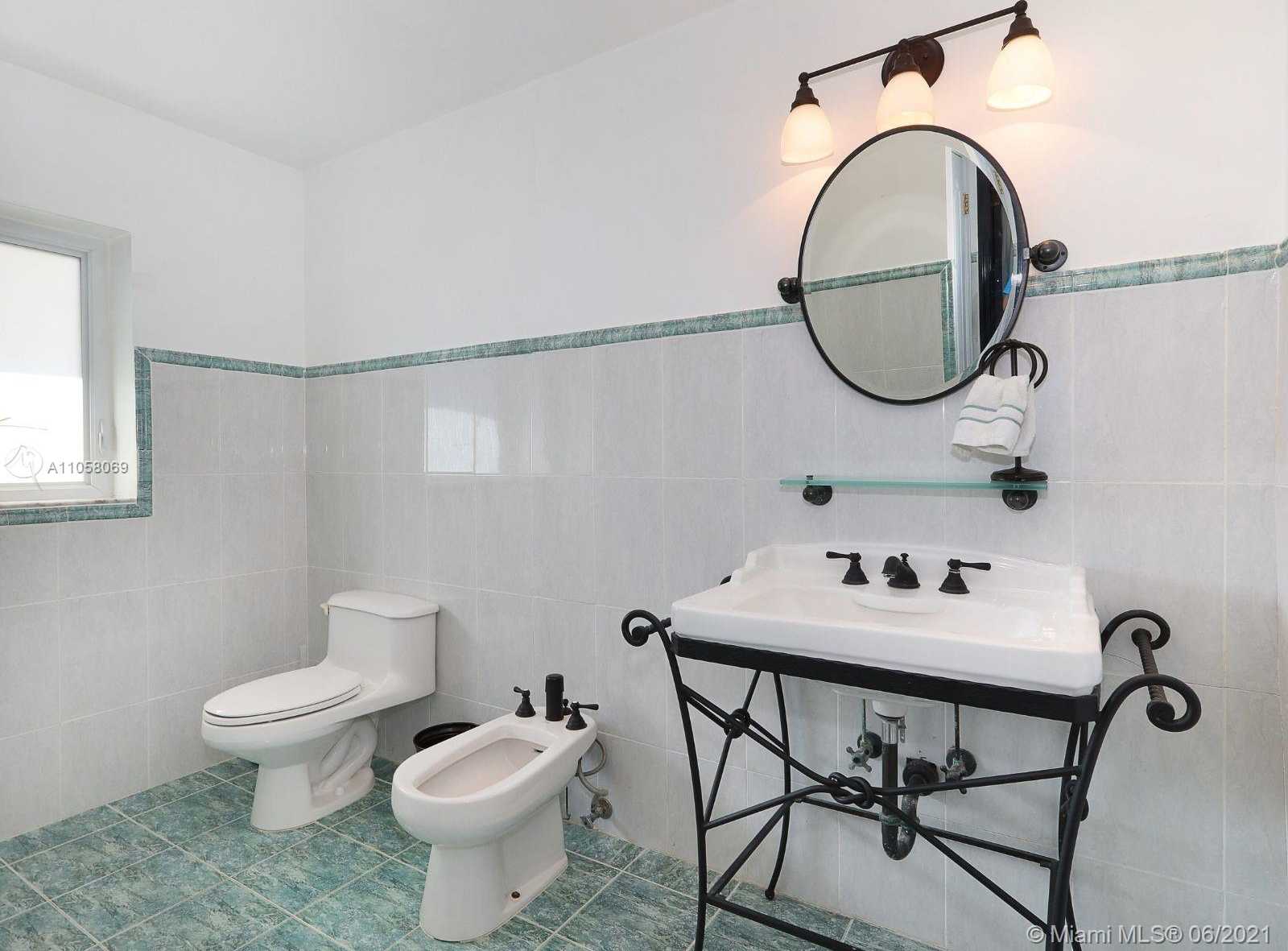 Small Image of 6347 SOUTH WEST 10 TER, West Miami Number 10