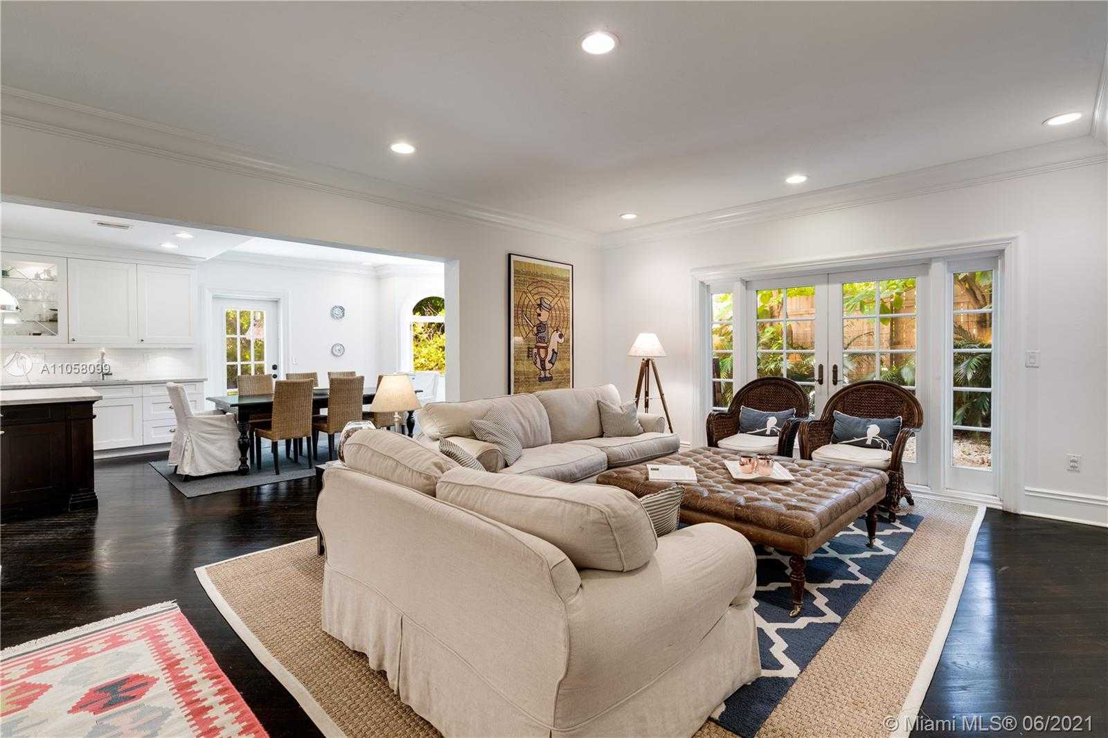 Small Image of 4288 SOUTH DOUGLAS RD, Coconut Grove Number 22