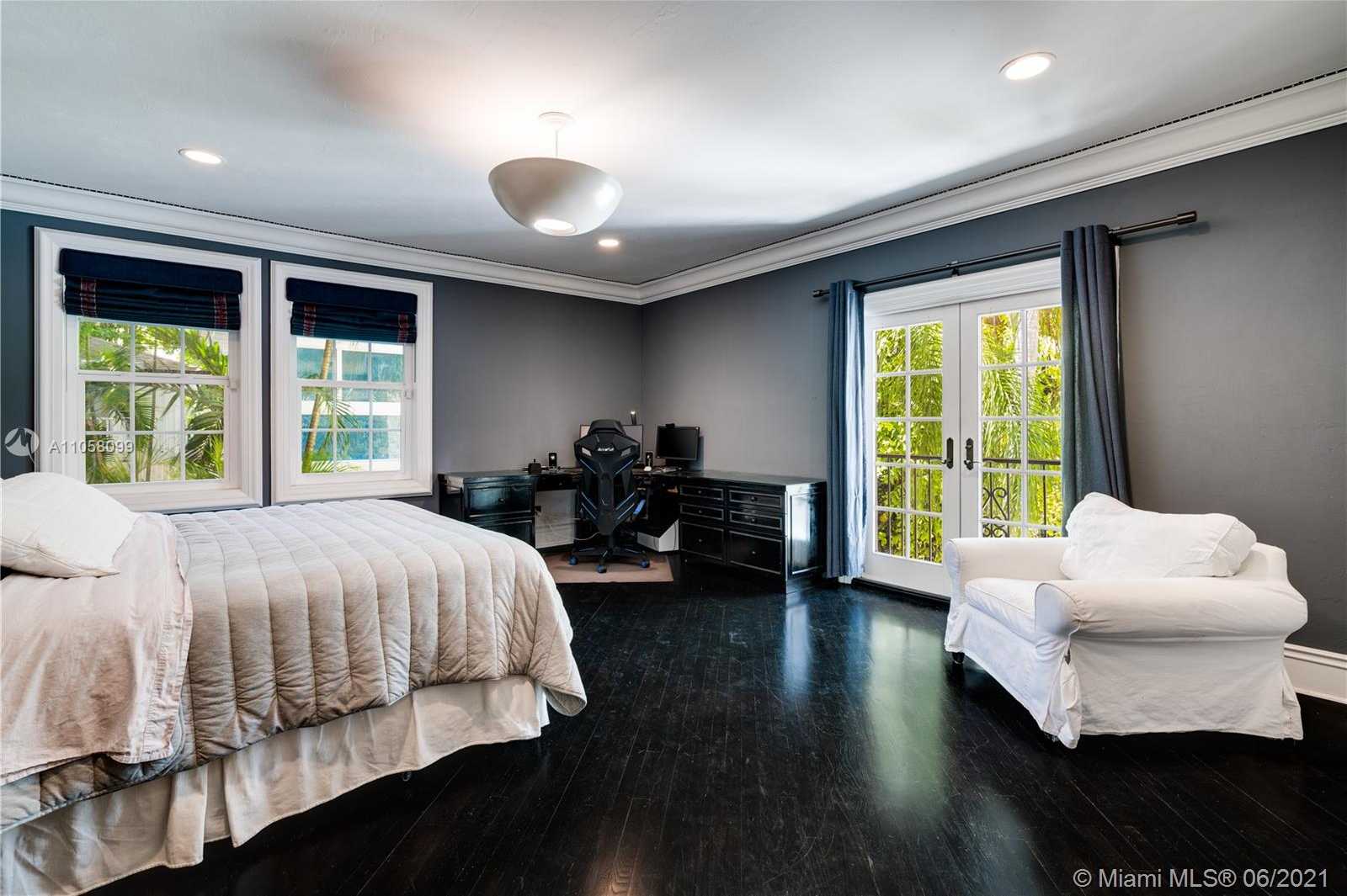 Small Image of 4288 SOUTH DOUGLAS RD, Coconut Grove Number 36