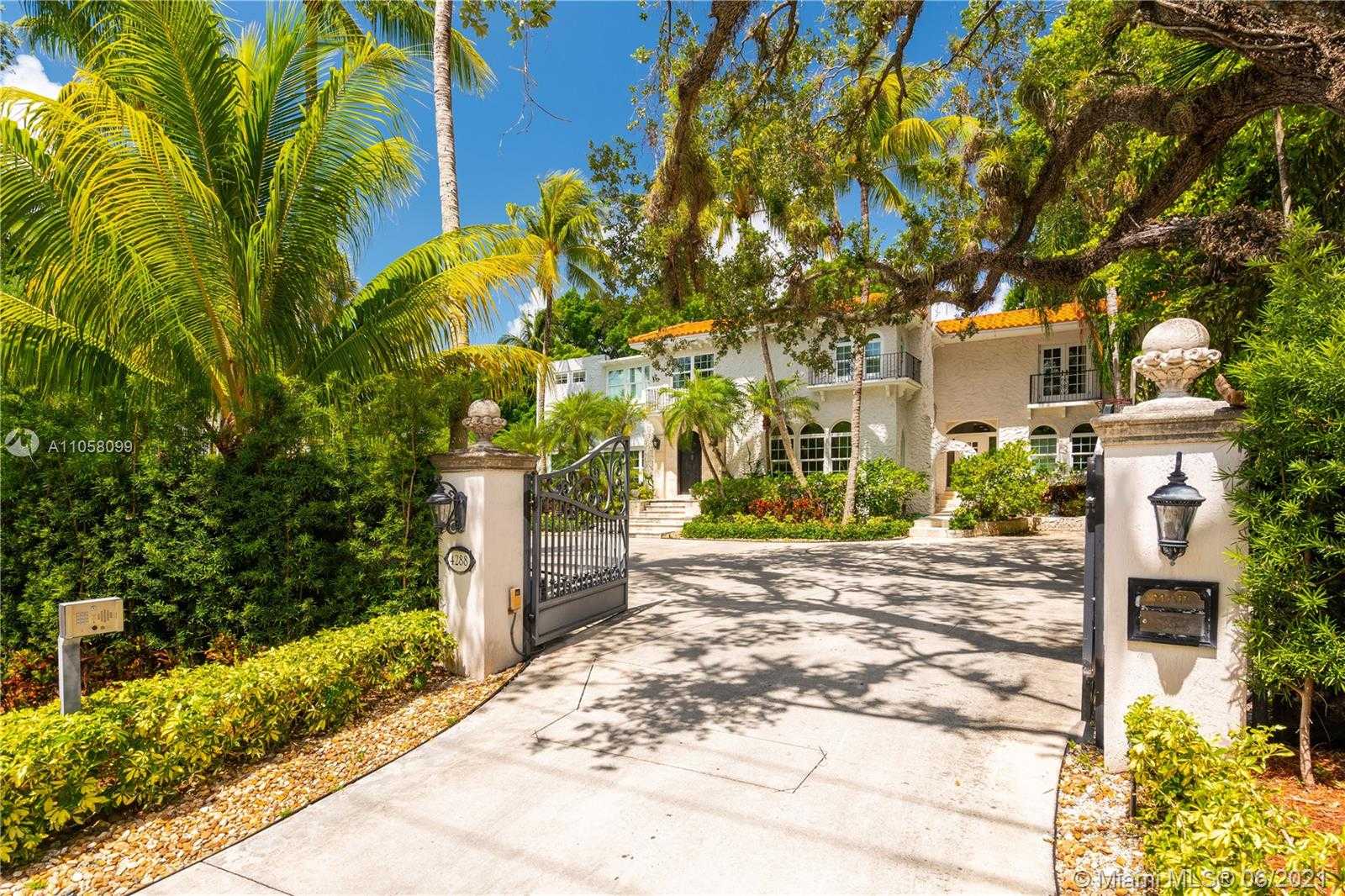 Small Image of 4288 SOUTH DOUGLAS RD, Coconut Grove Number 5