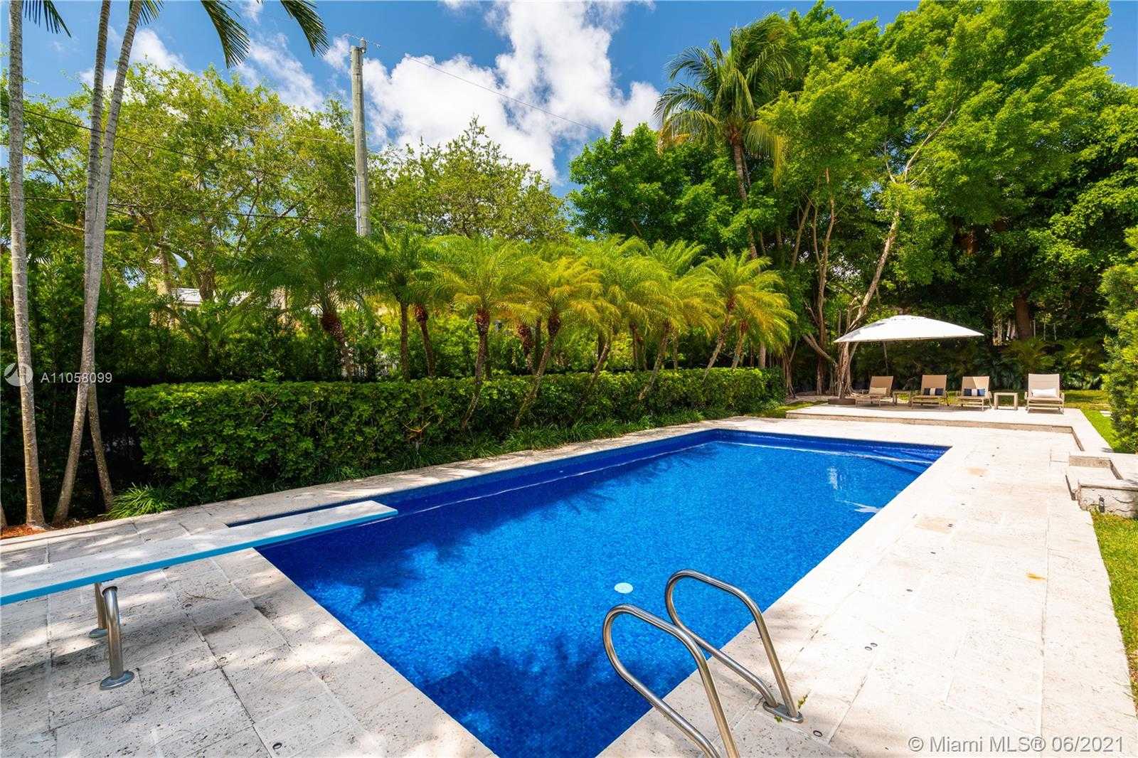 Small Image of 4288 SOUTH DOUGLAS RD, Coconut Grove Number 53