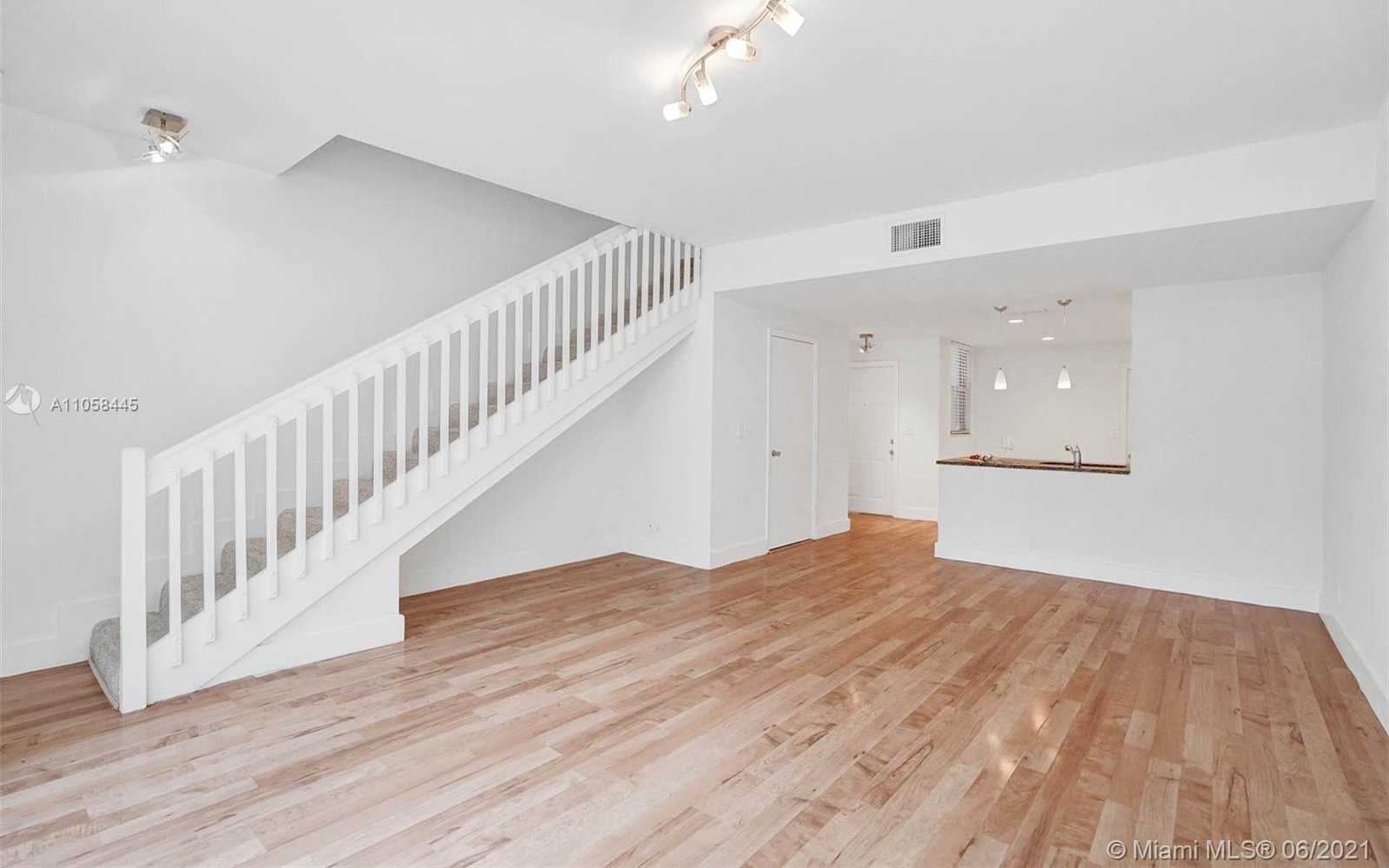Small Image of 1530 CORONADO RD, Weston Number 11