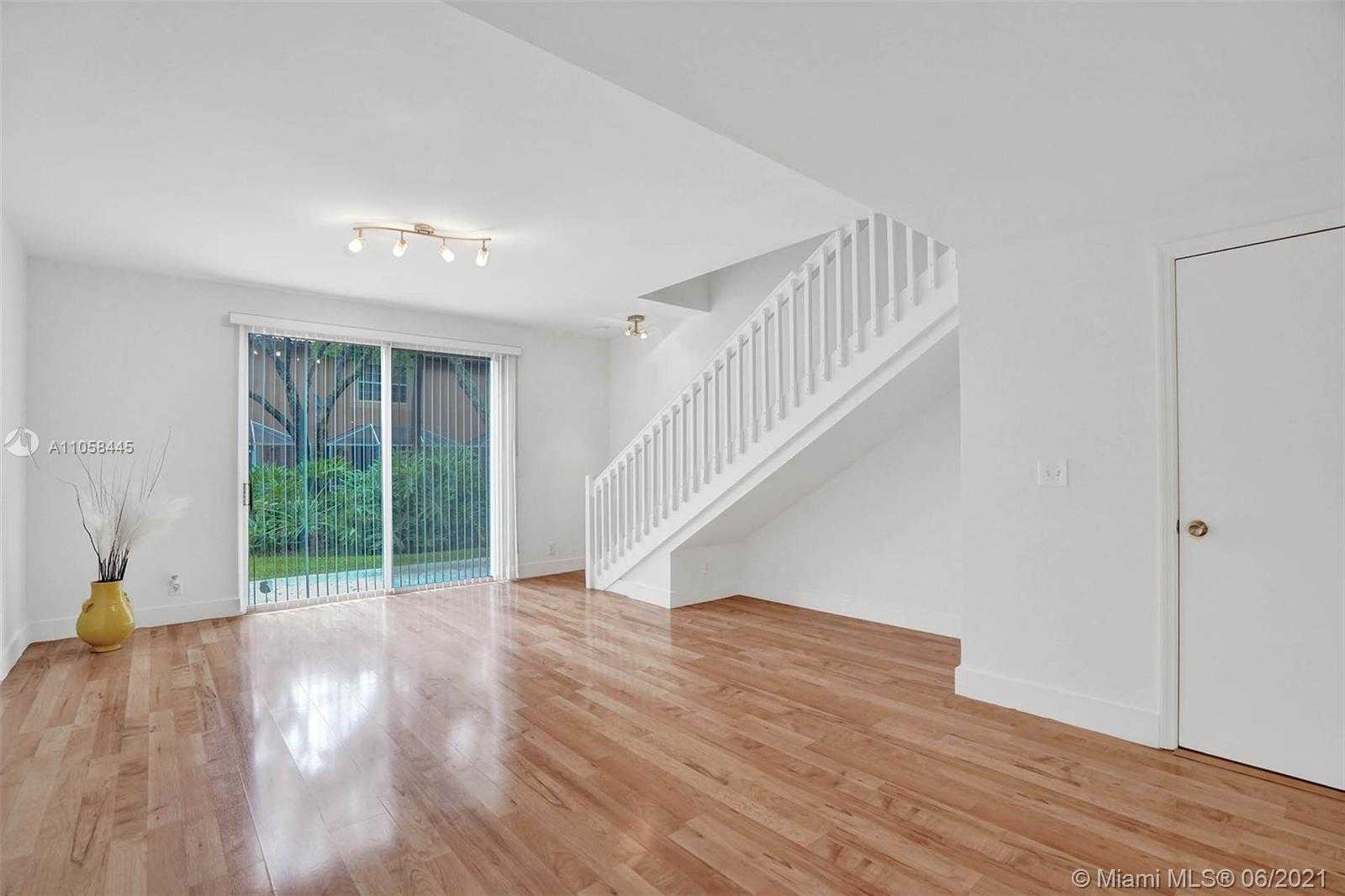 Small Image of 1530 CORONADO RD, Weston Number 12