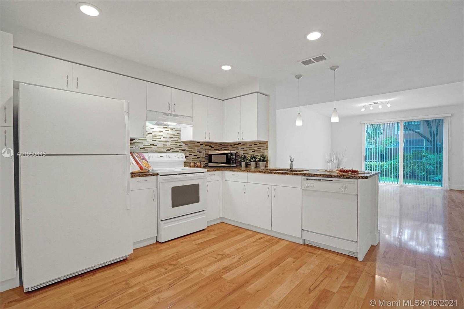 Small Image of 1530 CORONADO RD, Weston Number 16