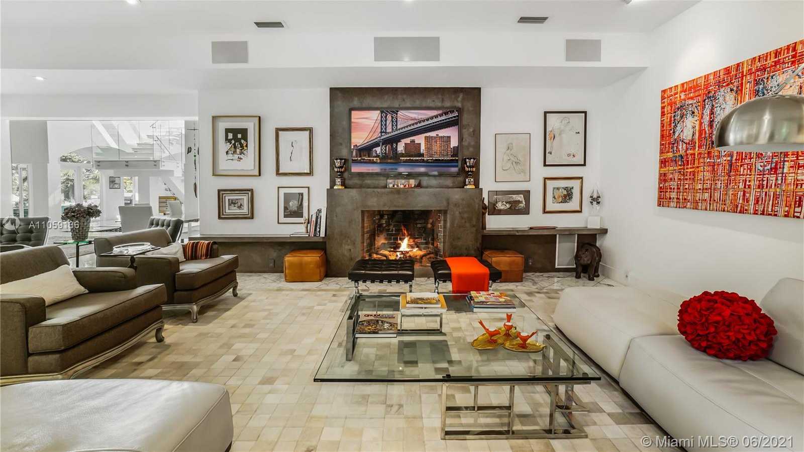Small Image of 755 BLUE RD, Coral Gables Number 14