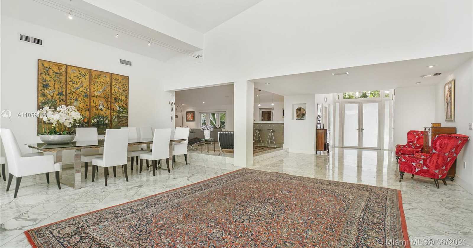 Small Image of 755 BLUE RD, Coral Gables Number 17