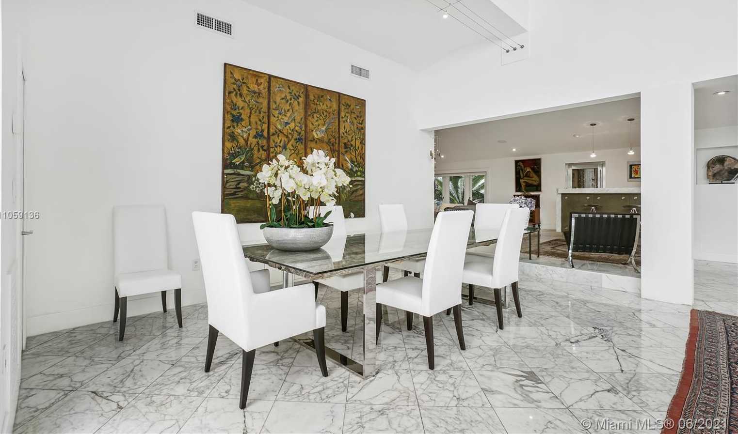 Small Image of 755 BLUE RD, Coral Gables Number 19