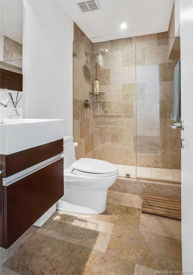 Small Image of 755 BLUE RD, Coral Gables Number 37