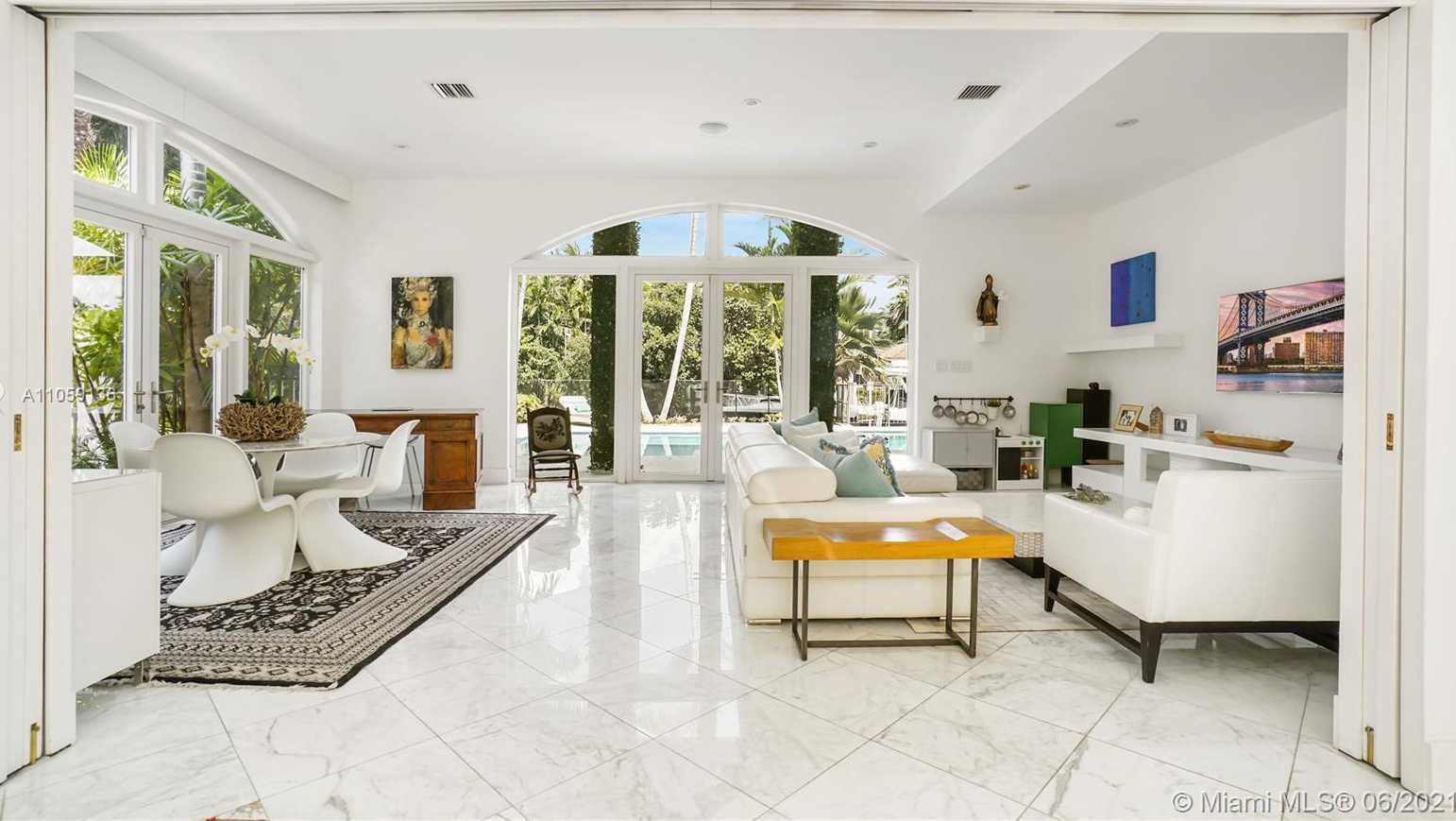 Small Image of 755 BLUE RD, Coral Gables Number 45