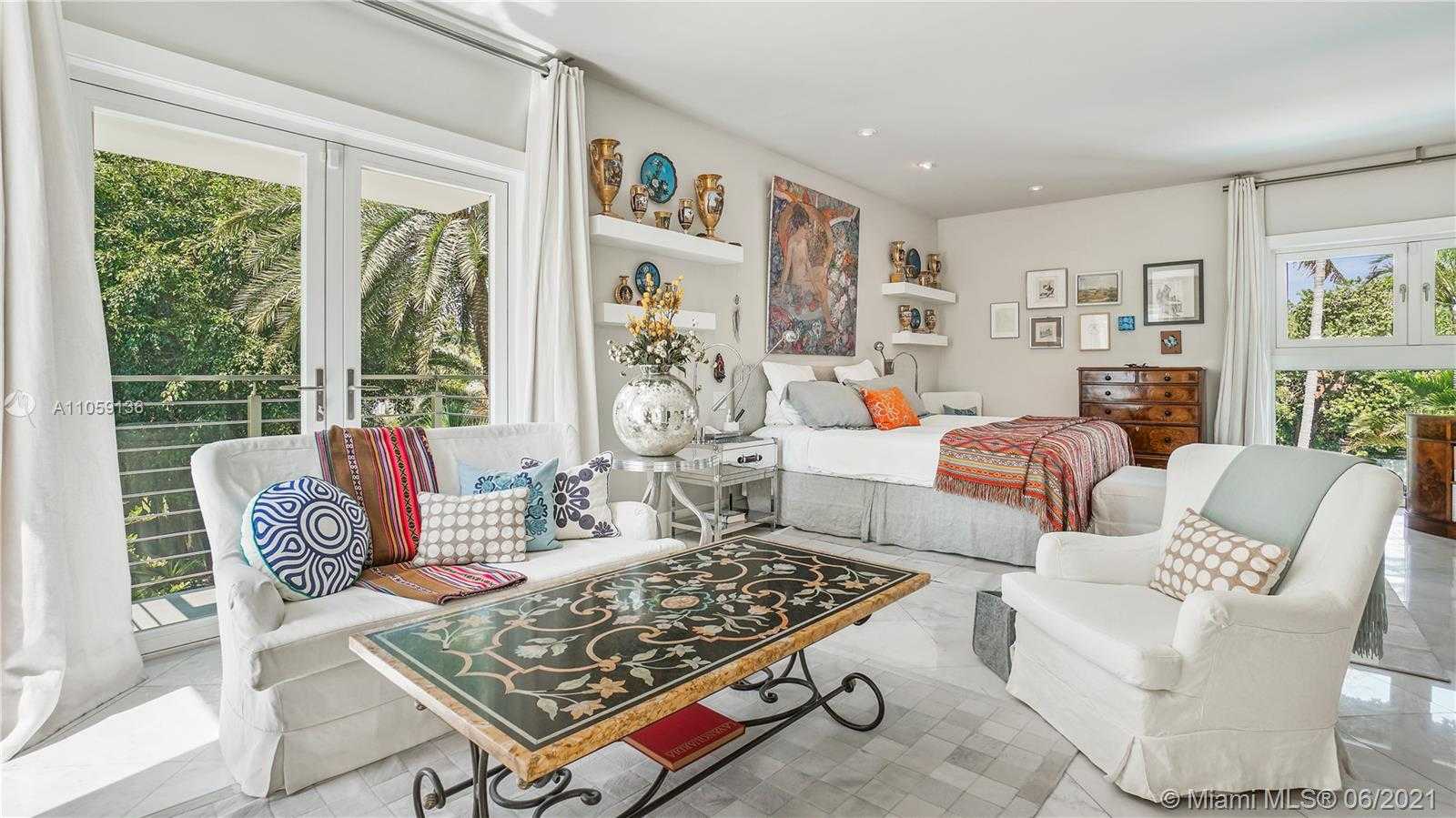Small Image of 755 BLUE RD, Coral Gables Number 51