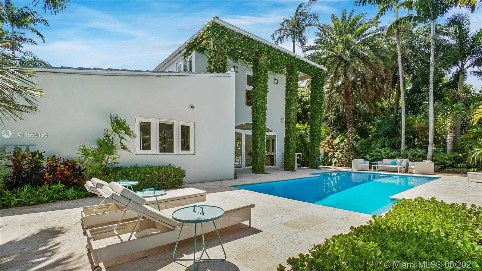 Small Image of 755 BLUE RD, Coral Gables Number 71