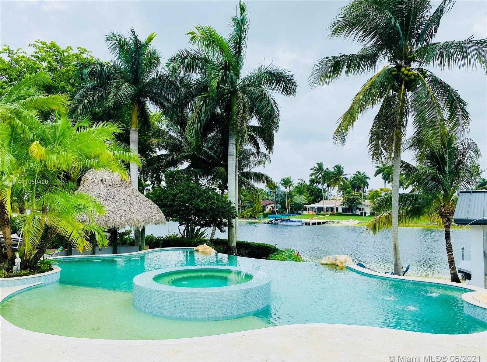 Small Image of 9345 SOUTH WEST 142ND ST, Miami Number 20