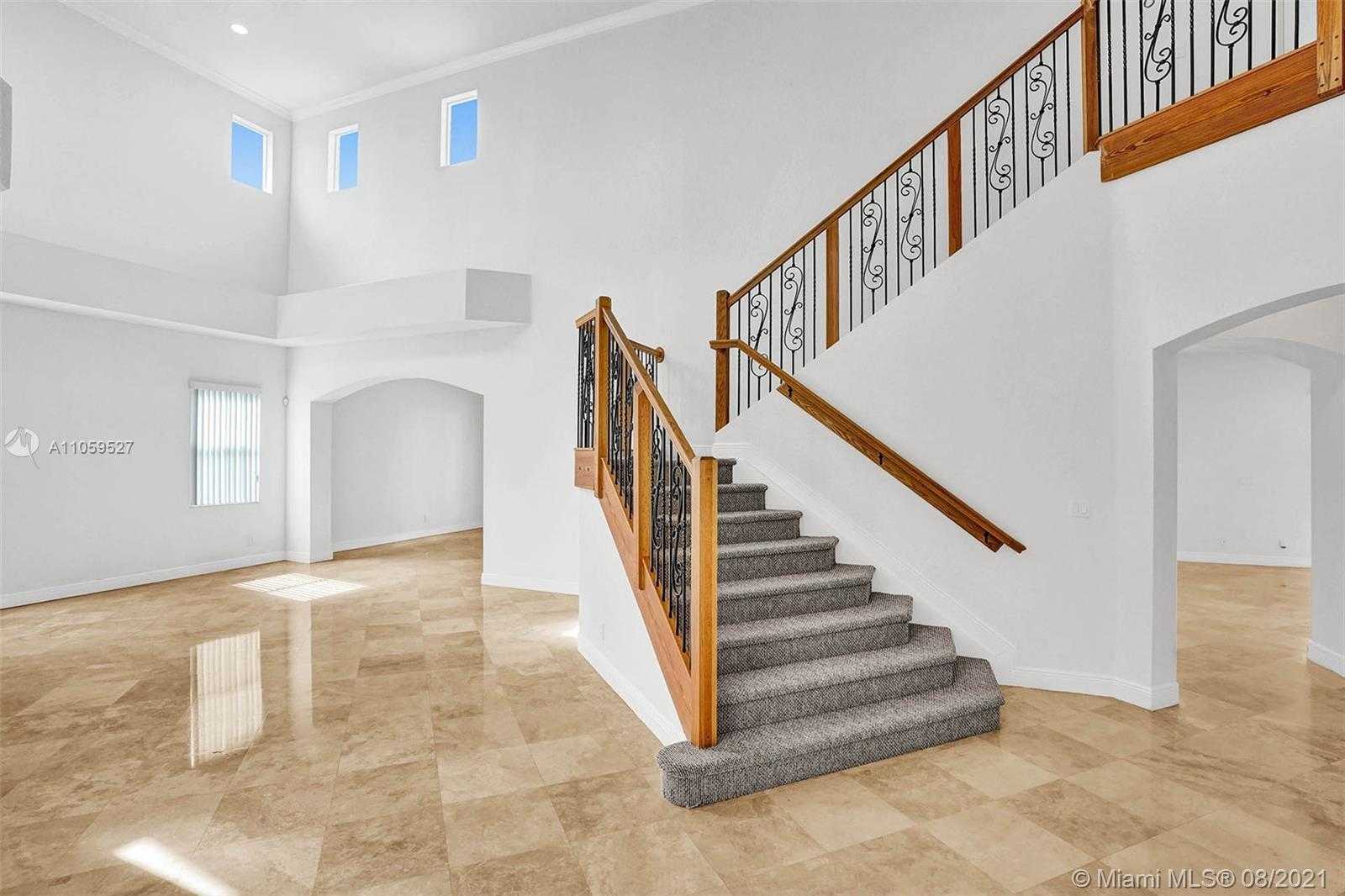 Small Image of 19506 NORTH COQUINA WAY, Weston Number 16