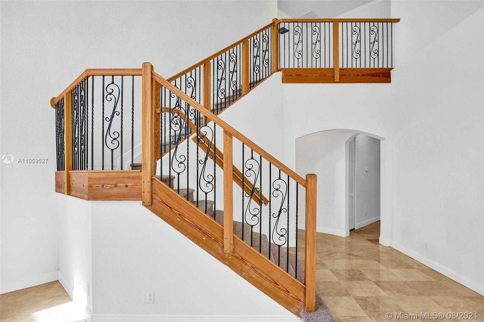 Small Image of 19506 NORTH COQUINA WAY, Weston Number 9