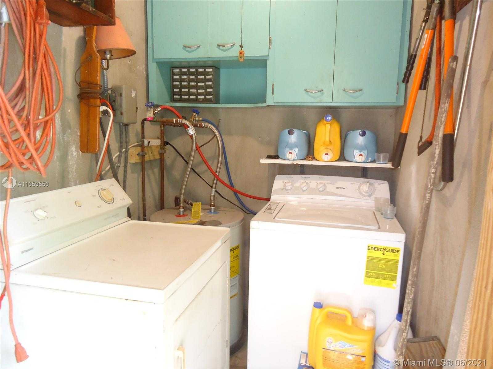 Small Image of 1350 NORTH EAST 153RD ST, North Miami Beach Number 26