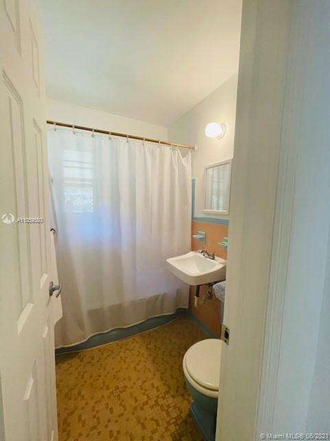 Small Image of 1350 NORTH EAST 153RD ST, North Miami Beach Number 44