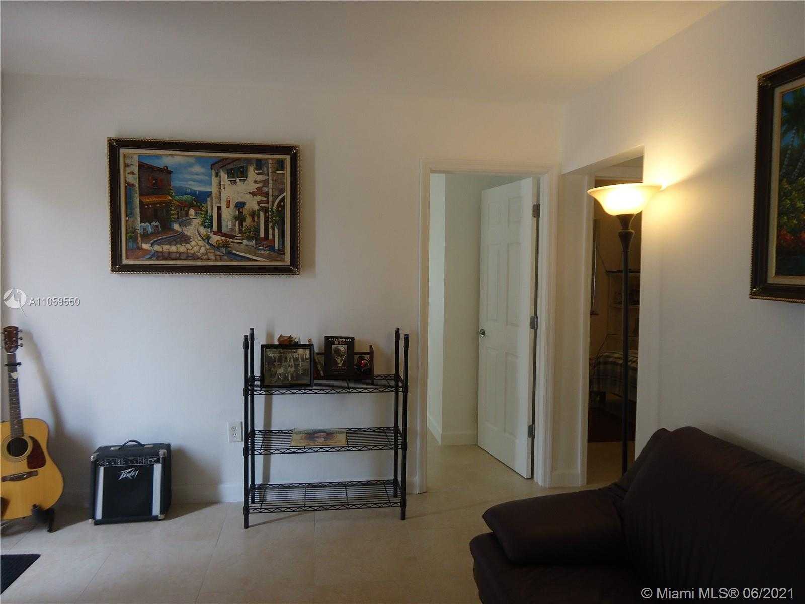 Small Image of 1350 NORTH EAST 153RD ST, North Miami Beach Number 8