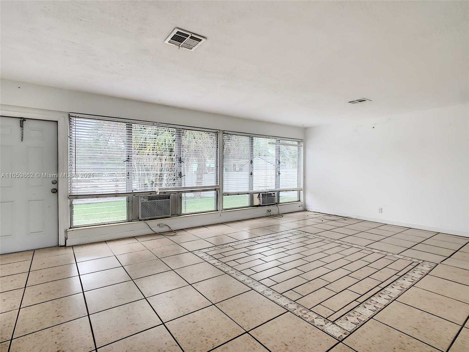 Small Image of 1001 ORANGE ISLE, Fort Lauderdale Number 10
