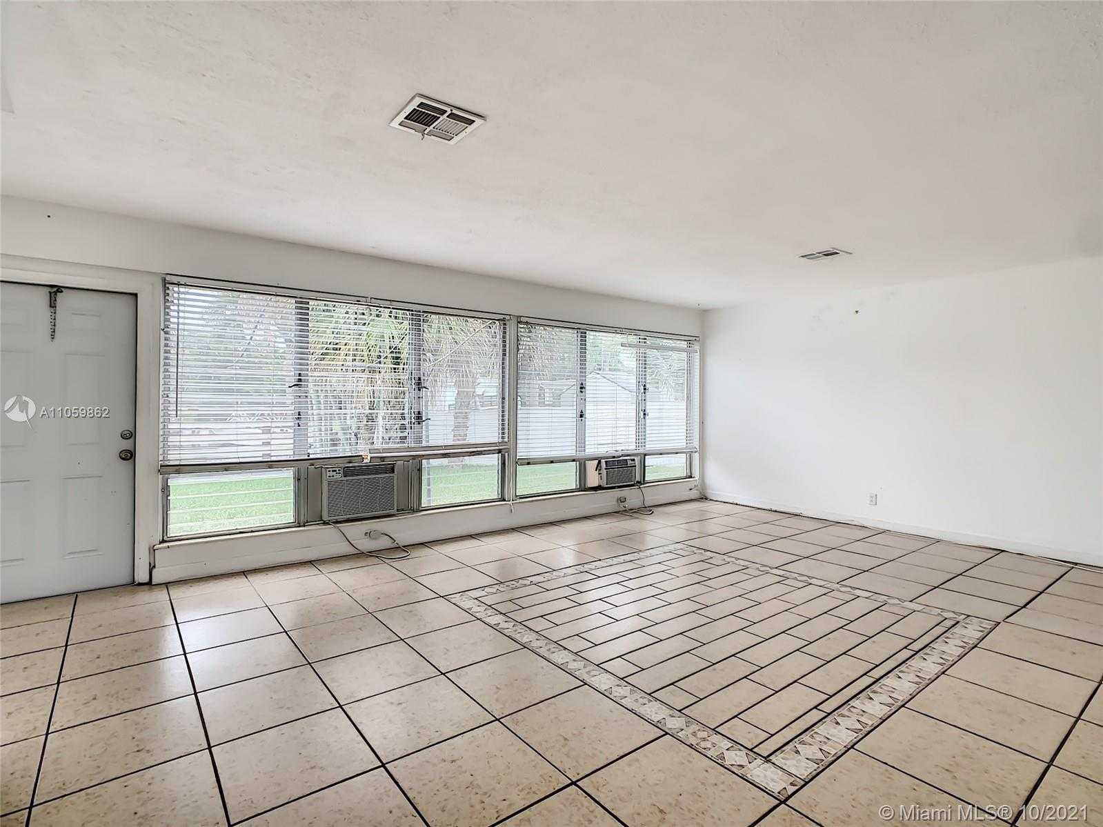 Small Image of 1001 ORANGE ISLE, Fort Lauderdale Number 13
