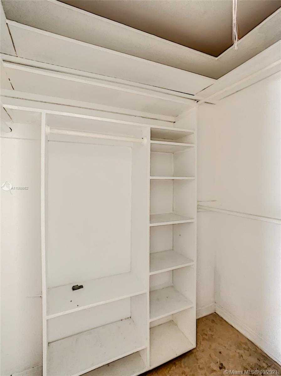 Small Image of 1001 ORANGE ISLE, Fort Lauderdale Number 25