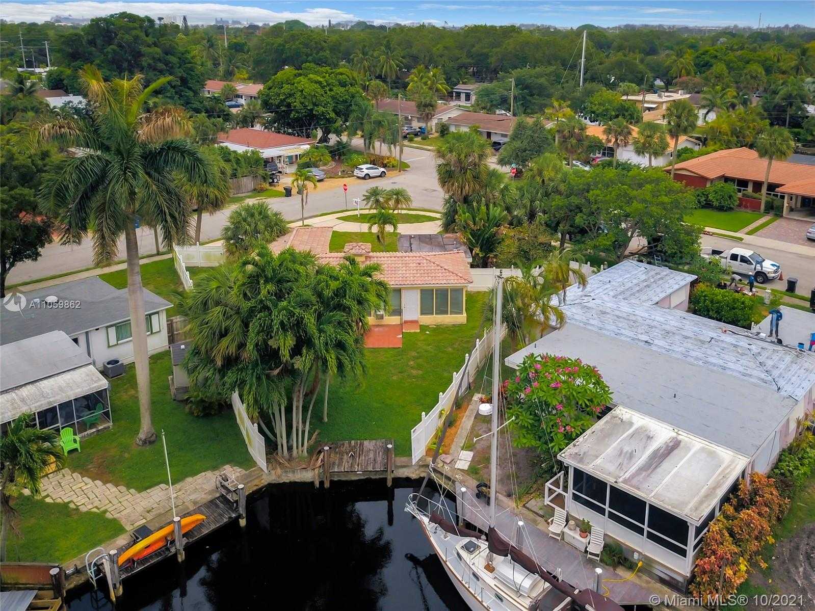 Small Image of 1001 ORANGE ISLE, Fort Lauderdale Number 3