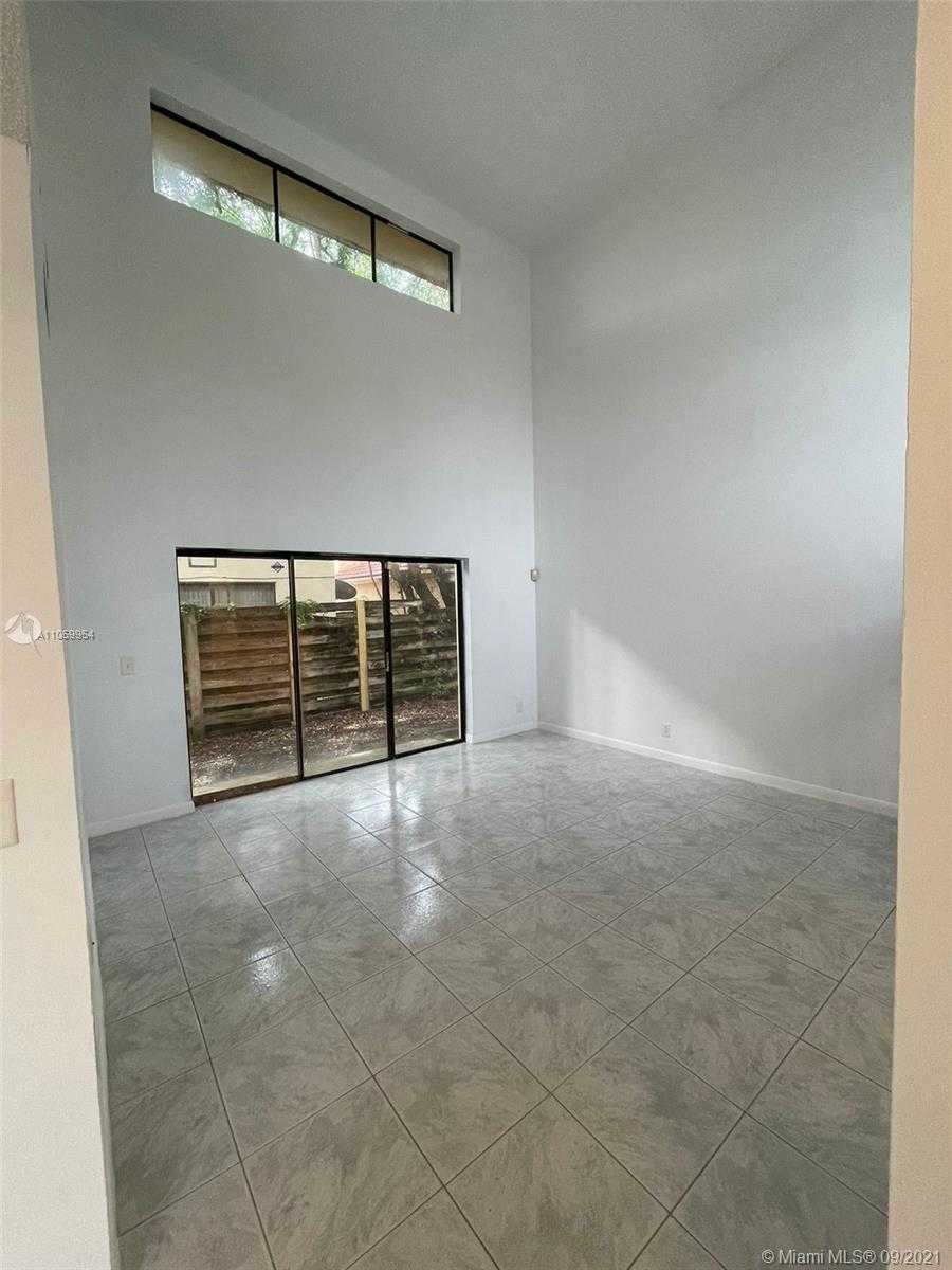 Small Image of 3429 FOXCROFT RD, Miramar Number 13