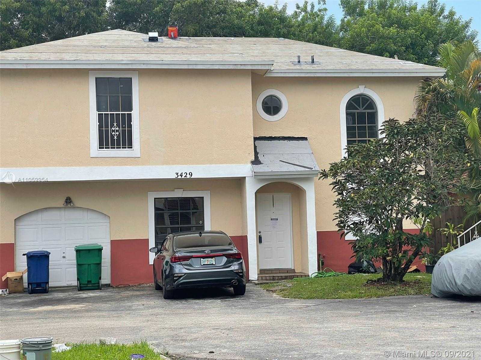 Small Image of 3429 FOXCROFT RD, Miramar Number 3