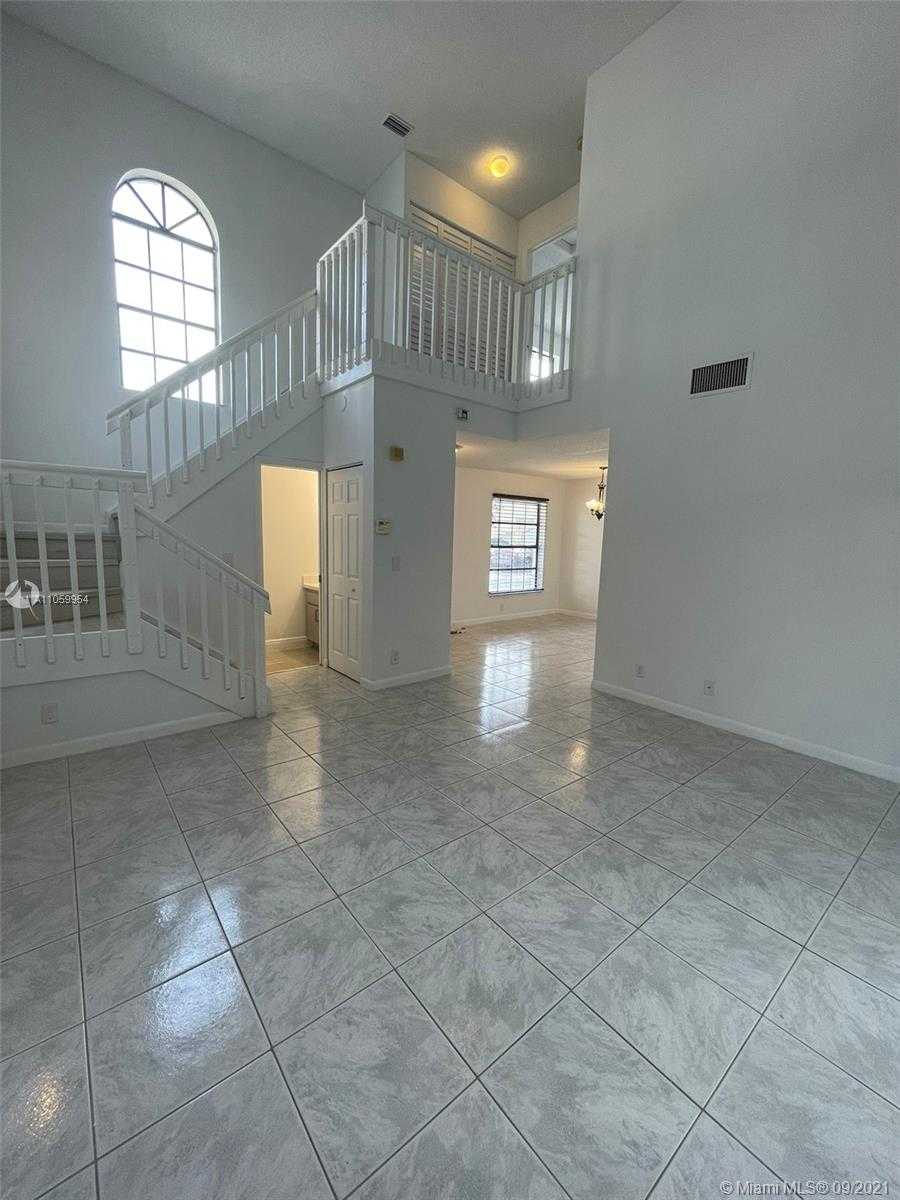 Small Image of 3429 FOXCROFT RD, Miramar Number 6