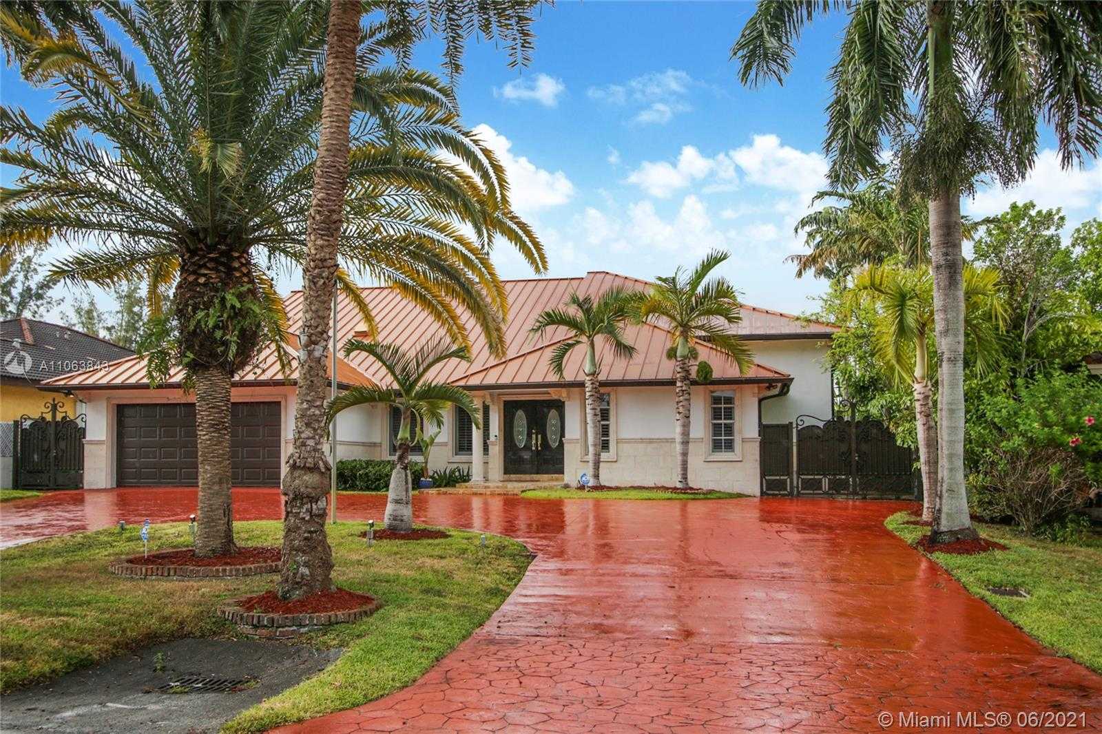 Small Image of 9724 NORTH WEST 27TH TER, Doral Number 67
