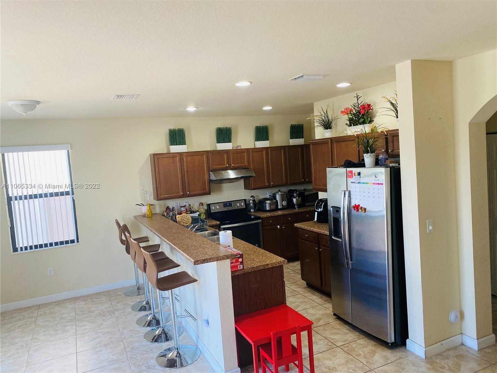 Small Image of 8748 WEST 33RD AVE, Hialeah Number 8