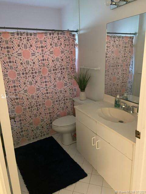 Small Image of 10613 NORTH WEST 57TH ST, Doral Number 25