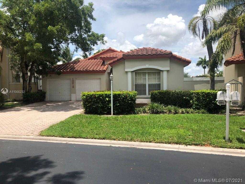 Small Image of 10613 NORTH WEST 57TH ST, Doral Number 4