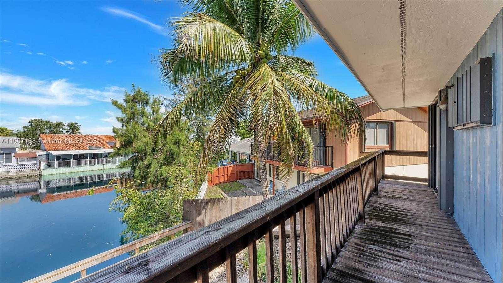 Small Image of 8200 SOUTH WEST 96TH CT, Miami Number 29