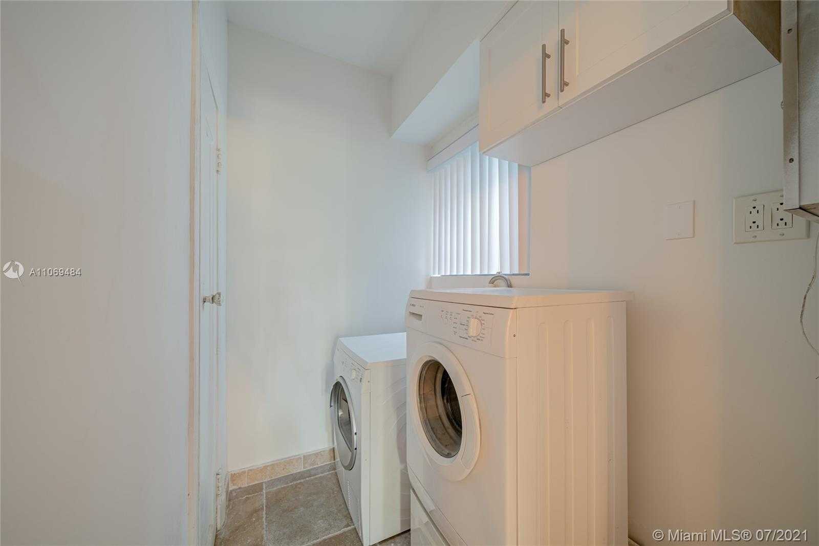 Small Image of 327 WEST 28TH ST, Miami Beach Number 5