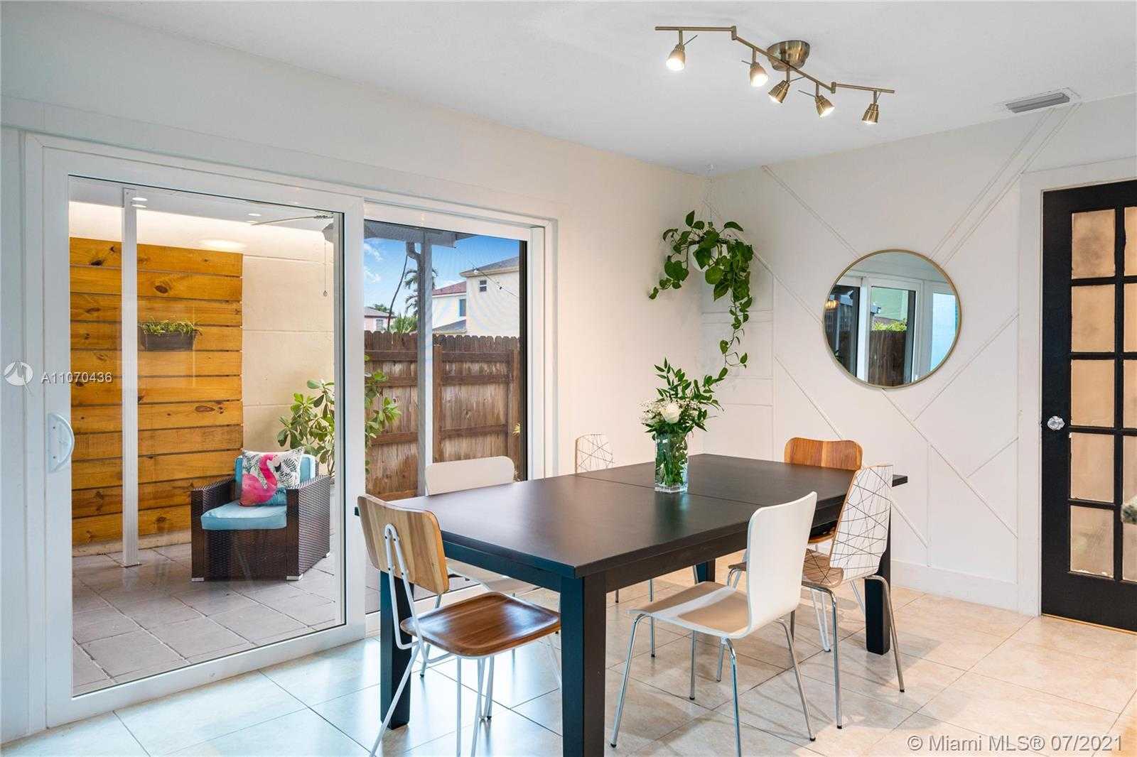 Small Image of 9066 SOUTH WEST 148TH CT, Miami Number 9