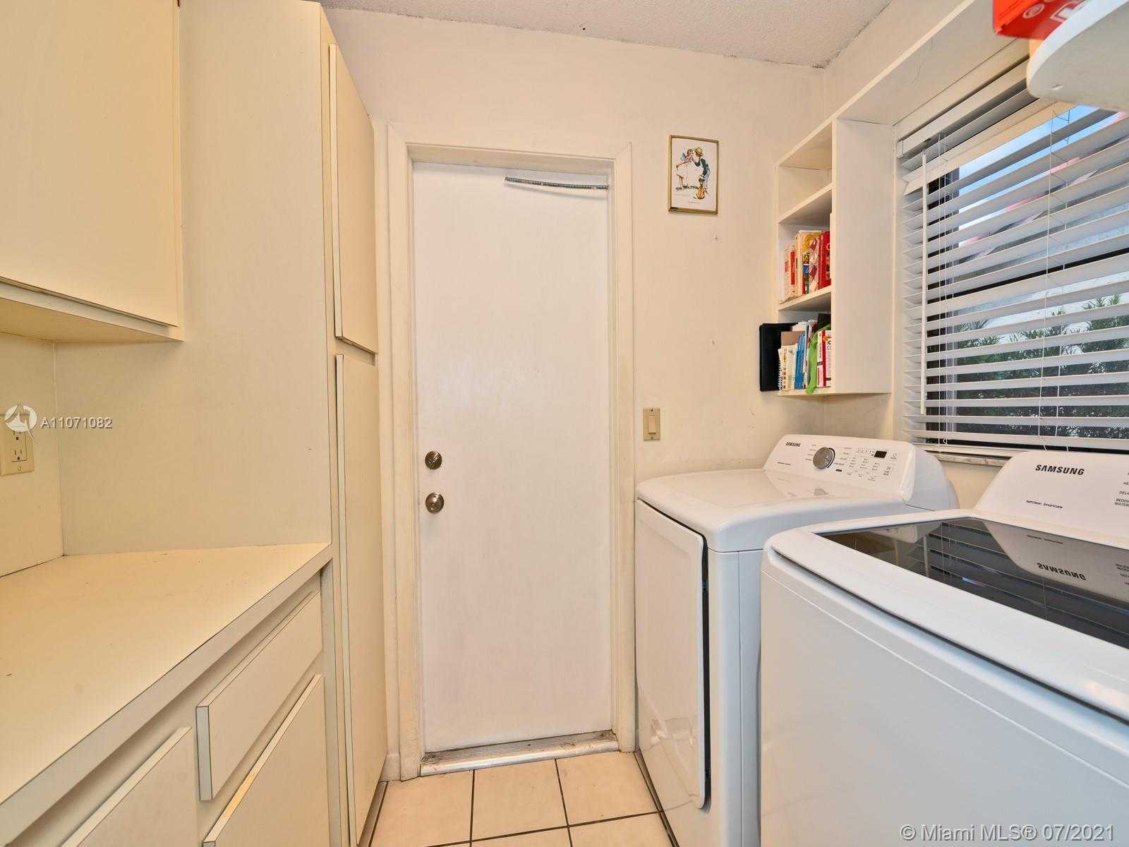Small Image of 10401 NORTH WEST 7TH ST, Plantation Number 15